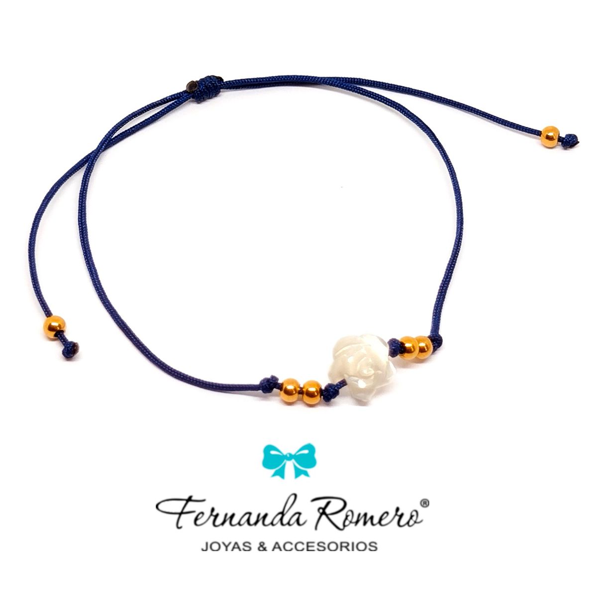 FERNANDA ROMERO JOYAS Y ACCESORIOS - Pulsera Rosa de Nácar Tejida con Hilo Azul Marino y Billas de Acero