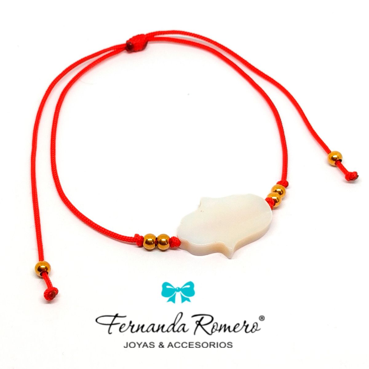 FERNANDA ROMERO JOYAS Y ACCESORIOS - Pulsera Mano de Fátima de Nácar Tejida con Hilo Rojo y Billas de Acero