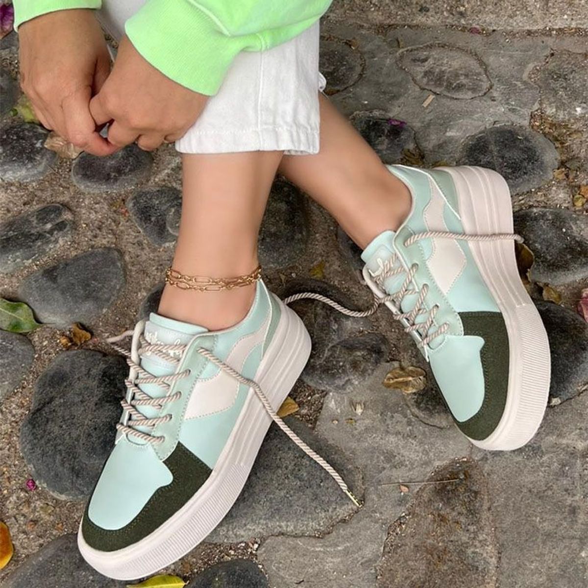 GENERICO - 1015L-58 Zapatilla Mujer Milagros Olivo Color Verde