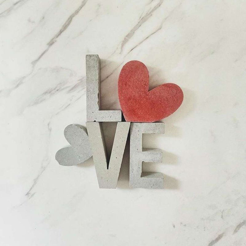 MADAME CIMENT - DECO LOVE VERTICAL L - MADAME CIMENT