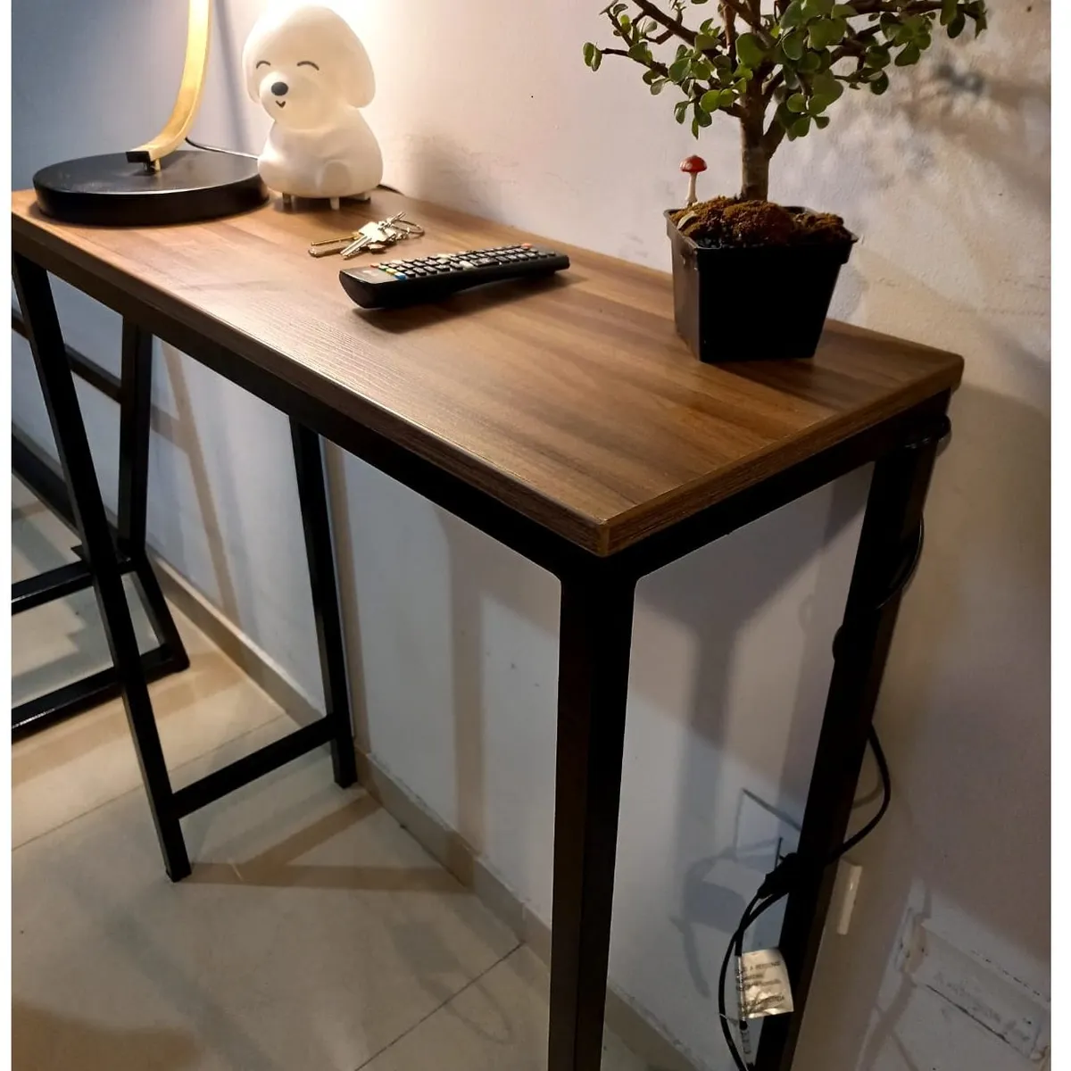 GENERICO - Recibidor de sala color nogal 80x30x93