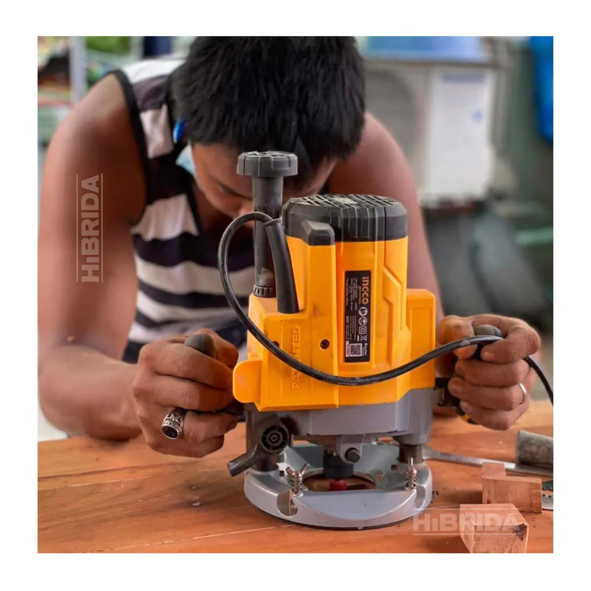 INGCO TOOLS - RUTEADORA FRESADORA 2200W INDUSTRIAL + SET DE 12 FRESAS 12MM - COMBO