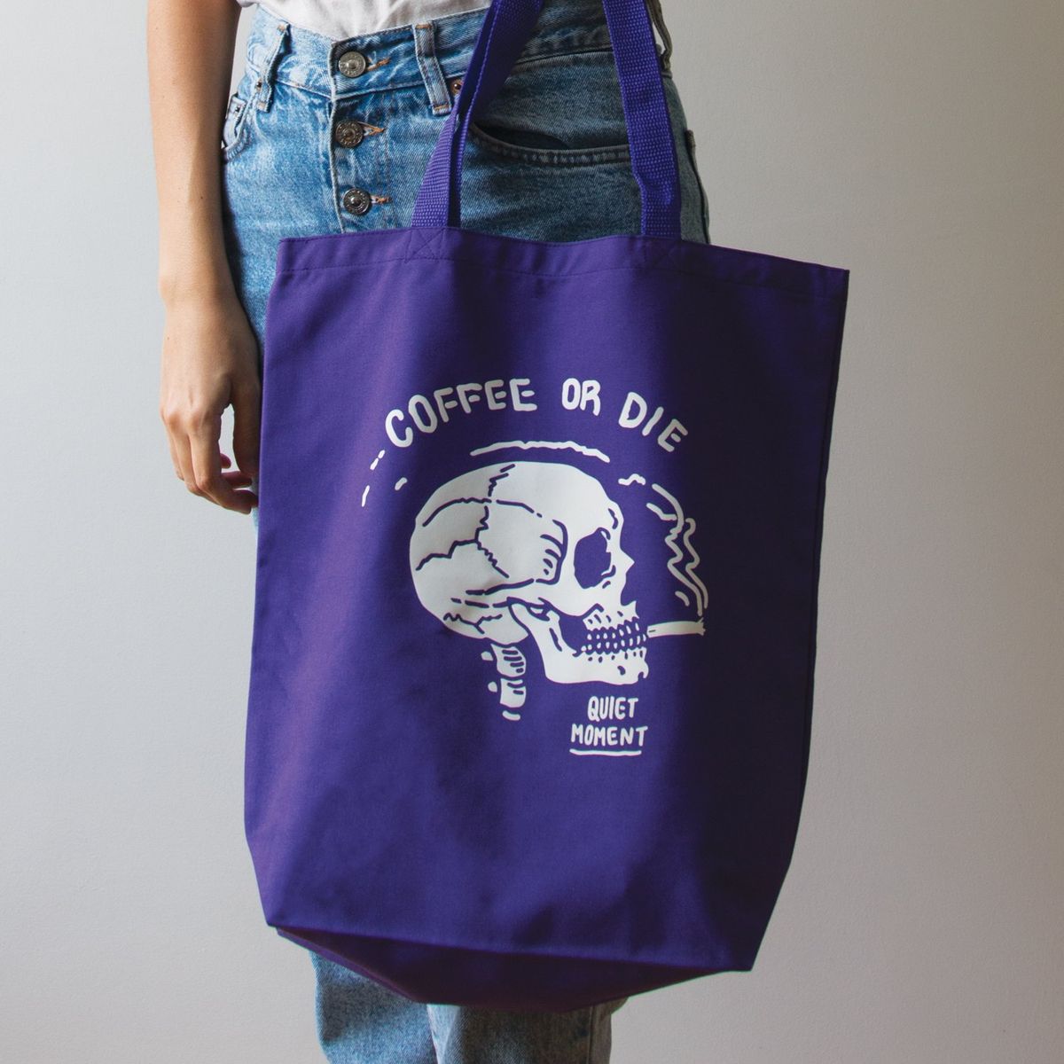 RISKY - Totebag Risky Modelo Quiet Moment