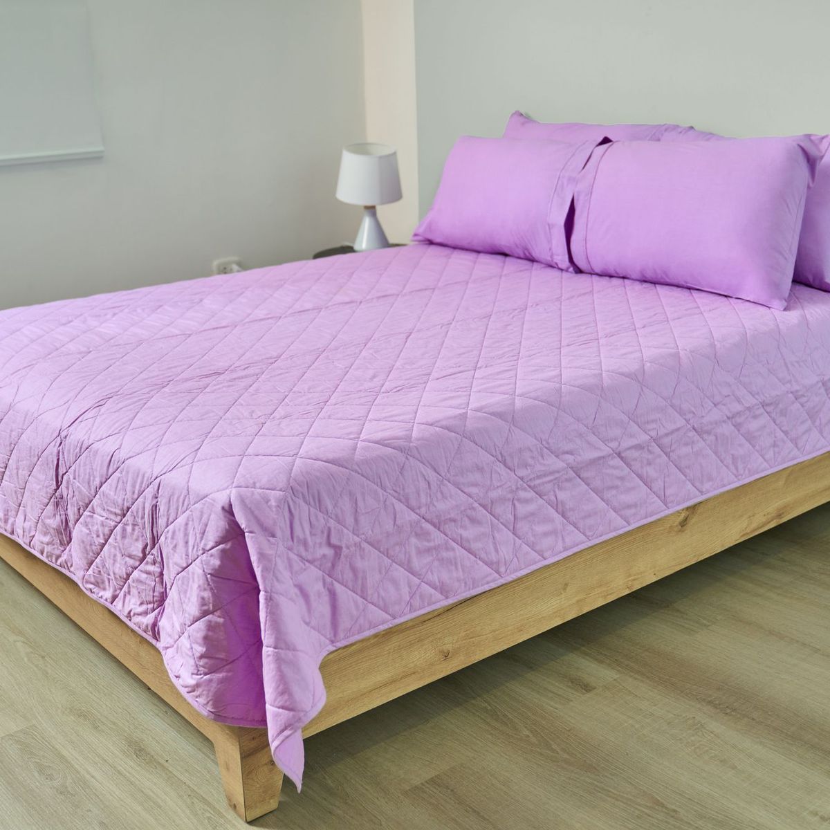 COBITEX HOME - Cubrecama Ligero King Lila Cobitex 100 Algodón.