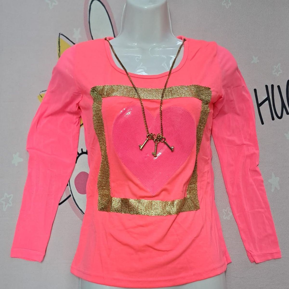 GENERICO - POLO ELEGANTE APLIQUE CORAZON ROSA  LENTEJUELA   Talla SM Dealcoba.