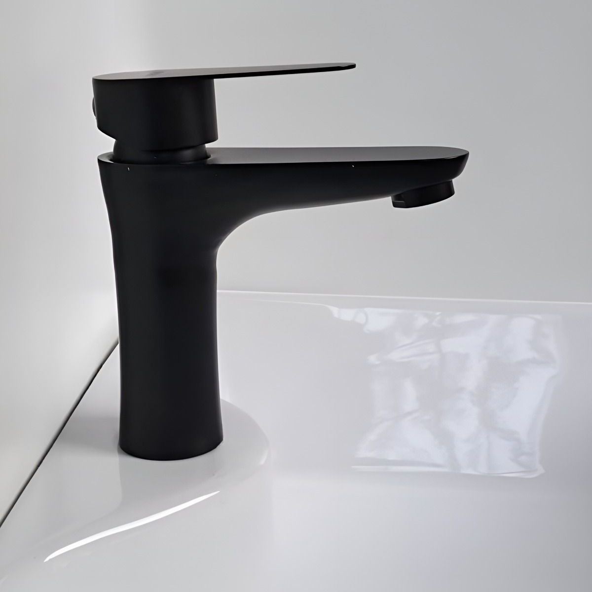 GENERICO - COMBO DE LAVATORIO CUADRADO MAS GRIFERIA COLOR NEGRO Y DESAGUE