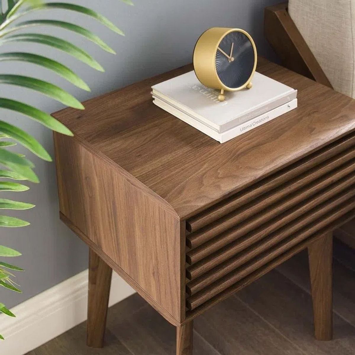 VENTITAS HOME - Velador Minimalista Qaten Ventitas Perú Bellota