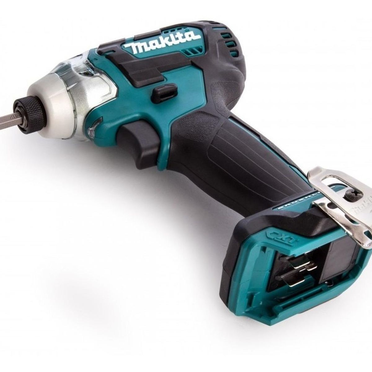 MAKITA - Atornillador de impacto 14 12v cxt bl 135nm baretool makita td111dz