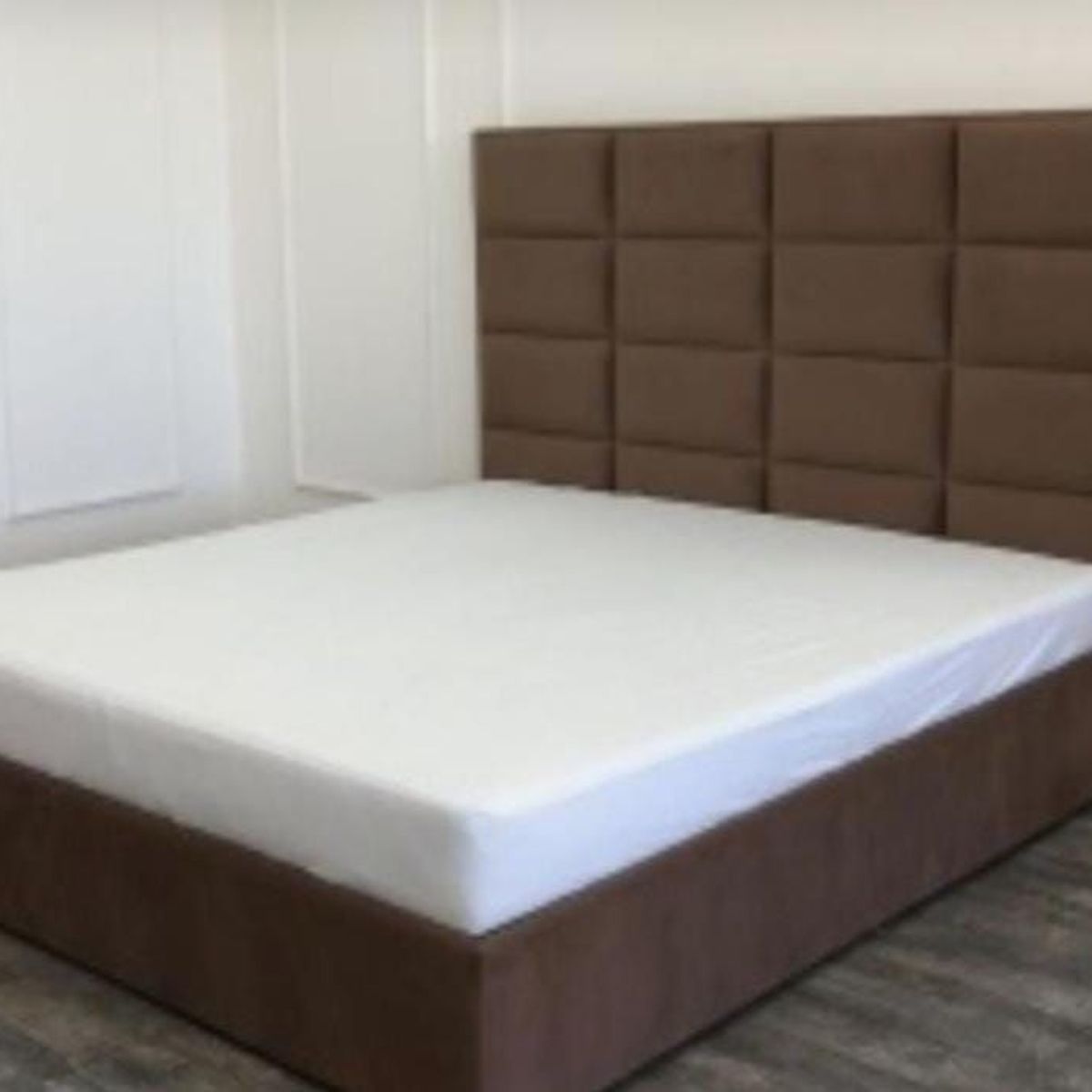 GENERICO - Cama Cuadros Queen - Marrón