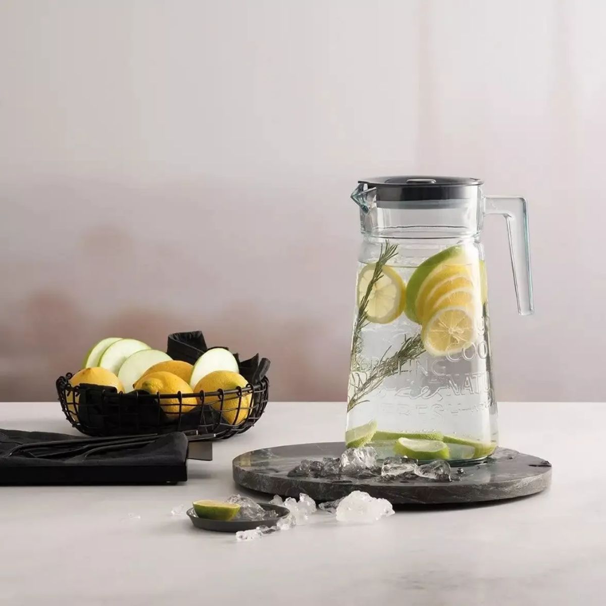 PASABAHCE - Jarra City con tapa 2 Litros Pasabahce