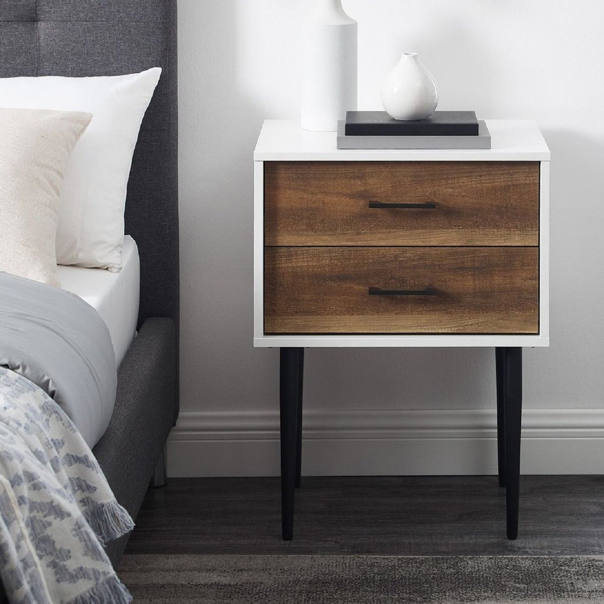 VENTITAS HOME - Velador Vintage Cala Ventitas Perú Blanco y Bellota