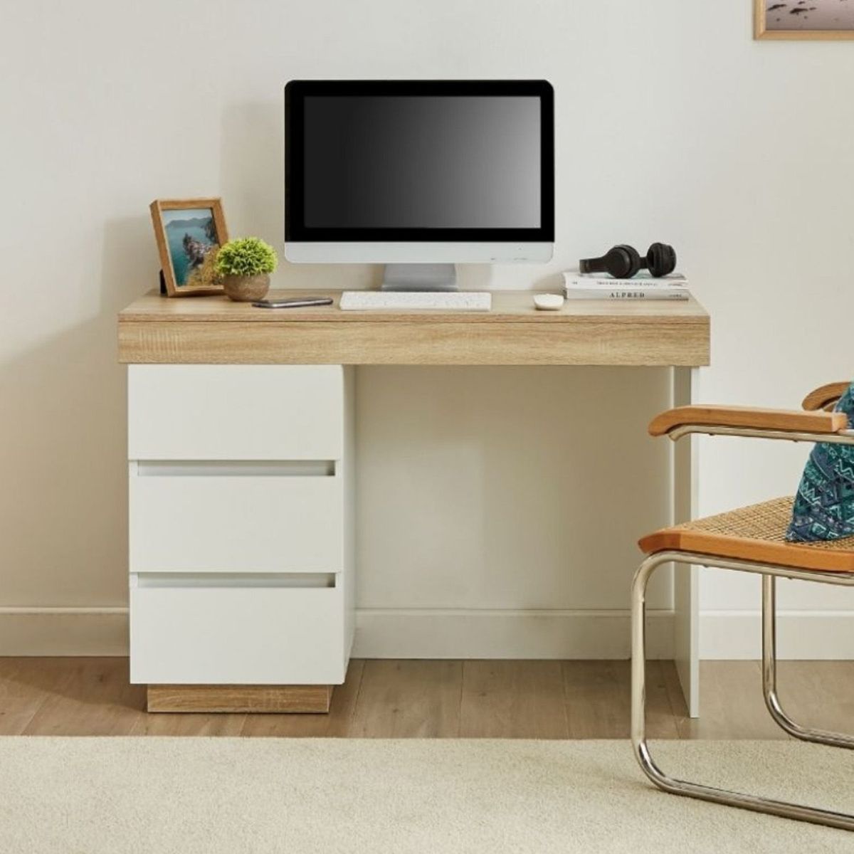 VENTITAS HOME - Escritorio Catriona 3 Cajones Ventitas Perú Blanco y Duna