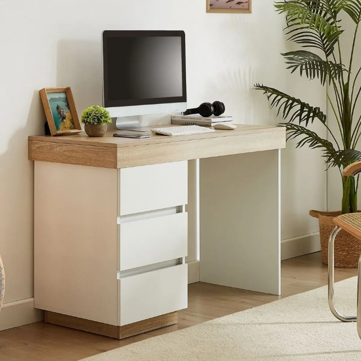 VENTITAS HOME - Escritorio Catriona 3 Cajones Ventitas Perú Blanco y Duna
