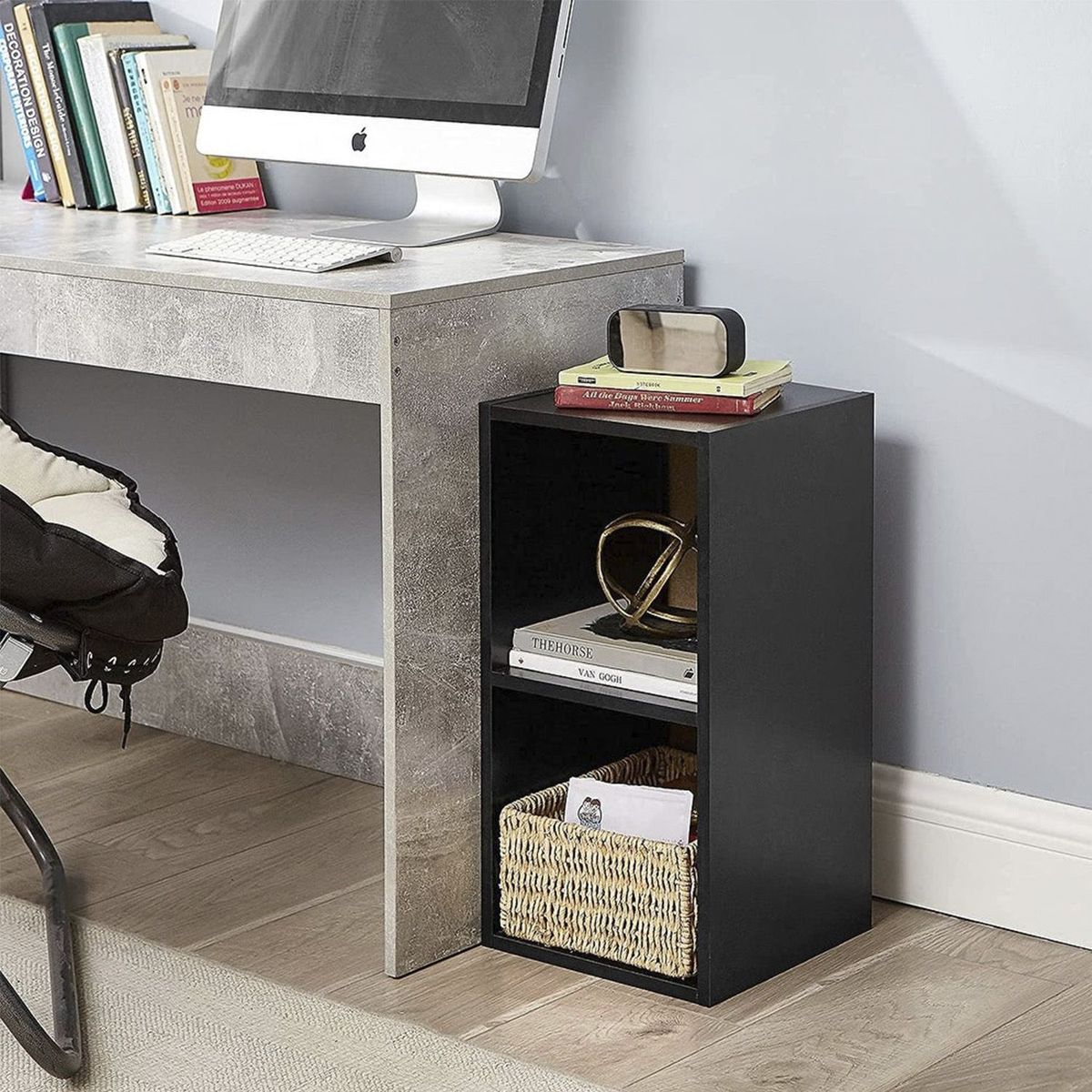 VENTITAS HOME - Velador Moderno Lizzan Ventitas Perú Negro