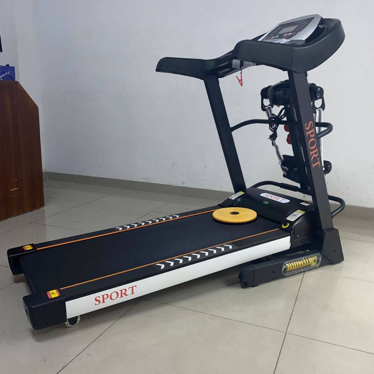 BLACKFIT - Caminadora, trotadora, corredora de 2.5 hp multifuncional