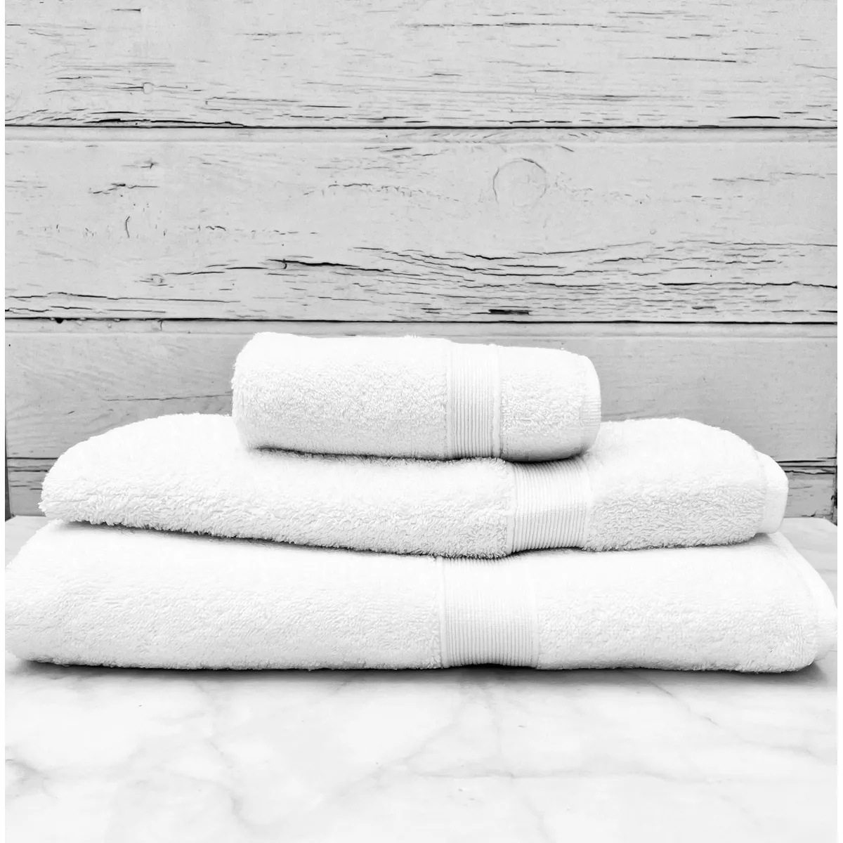 SUIT THE BED - SET DE TOALLAS HOTELERAS 100 % ALGODÓN PERÚ PIMA