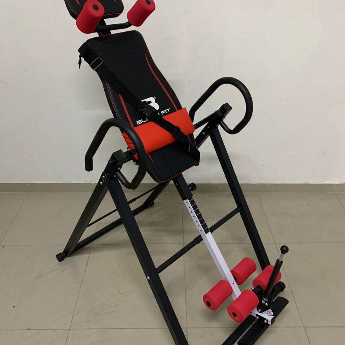 BLACKFIT - TABLA DE INVERSION GRAVITACIONAL 180 ° CON OBSEQUIO