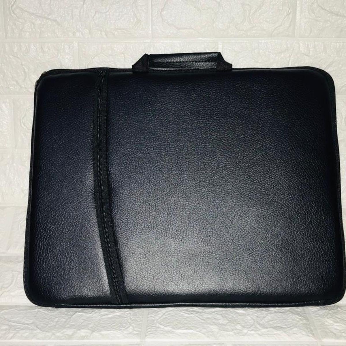 GENERICO - Funda Acolchada para Laptop 14 pulgadas / Doble Cierre y Asa Negro