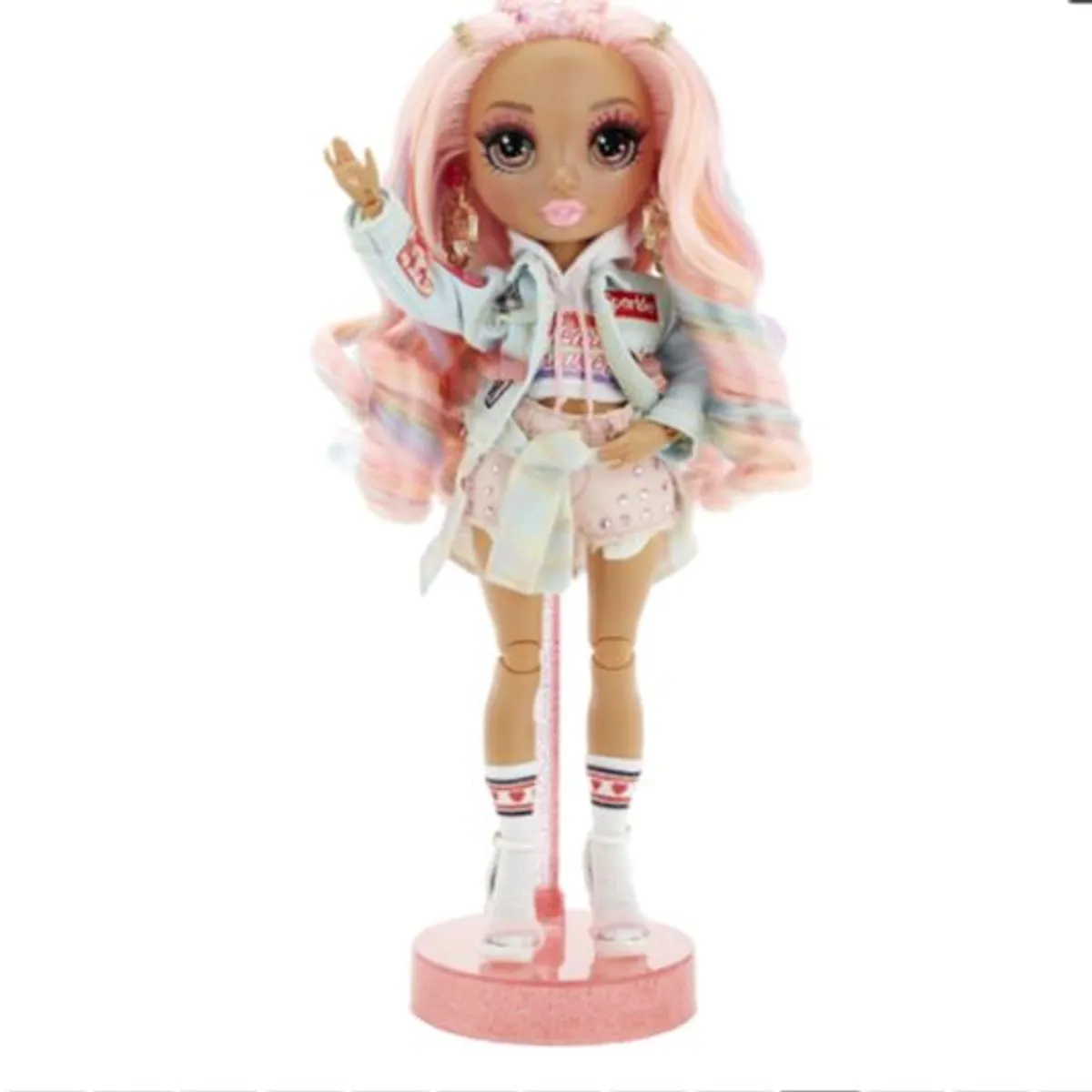 MGA ENTERTAINMENT - Muñeca Rainbow High Edición San Valentin - Kia Hart 28 cm