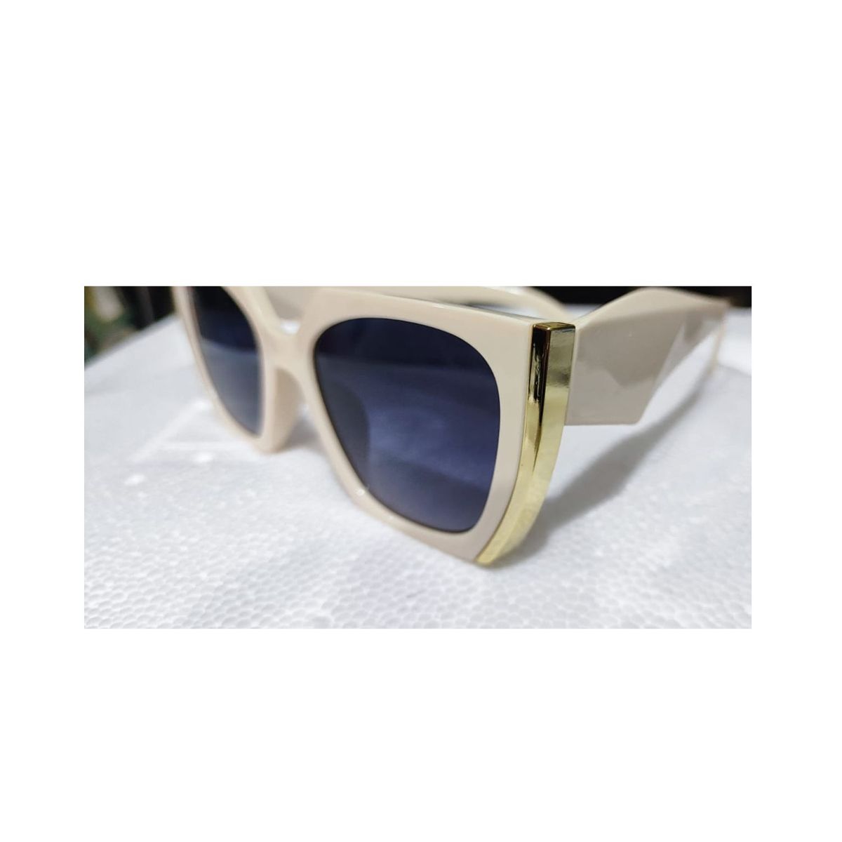 GENERICO - Lentes de Sol Unisex Vintage Crema PL997