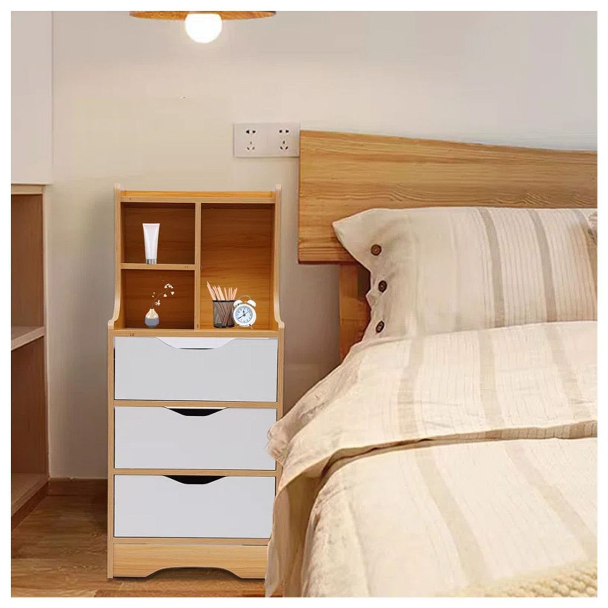 VENTITAS HOME - Velador Vintage Bridget Ventitas Home Haya y Blanco