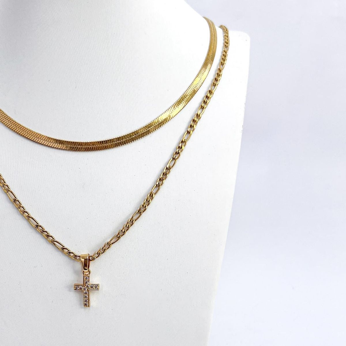 GENERICO - Set collares con cruz - Naif Jewelry