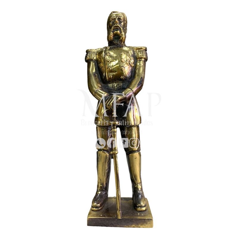MFAP BRONCERIA Y ANTIGUEDADES - Escultura en bronce Mariscal Andres Avelino Caceres