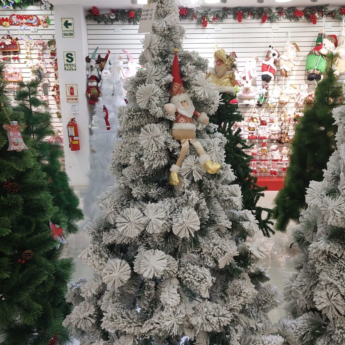 GENERICO - Árbol de Navidad 1.8 m. verde nevado