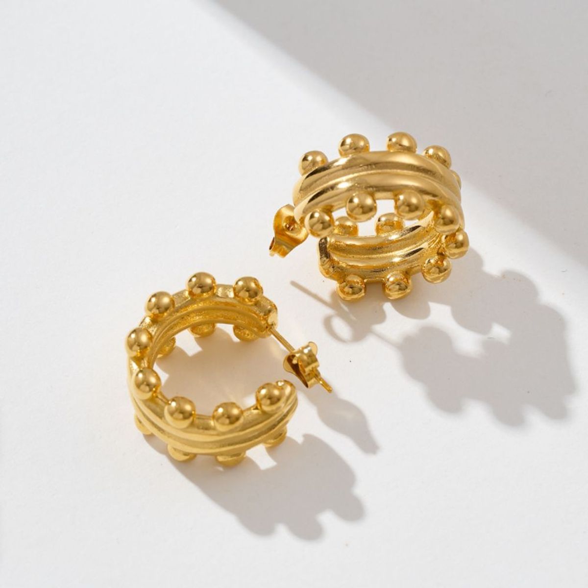 KAST PE - Aretes pendientes Mujer Modelo Lucila - Dorado