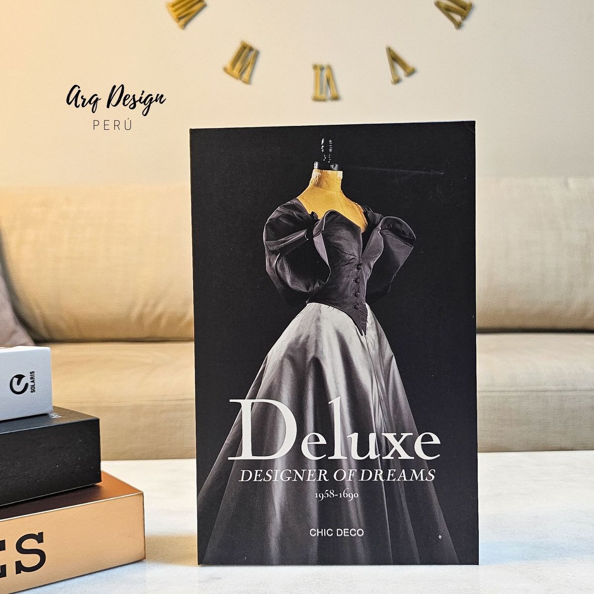 GENERICO - Libro Decorativo Tipo Baúl Deluxe