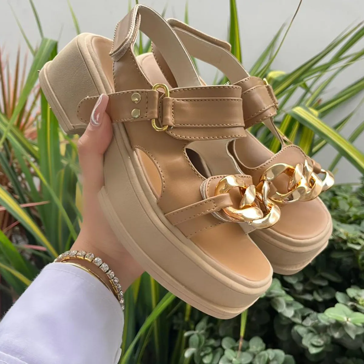 GENERICO - 015L-48 Sandalia Mujer Yomar Flora Ramos Beige