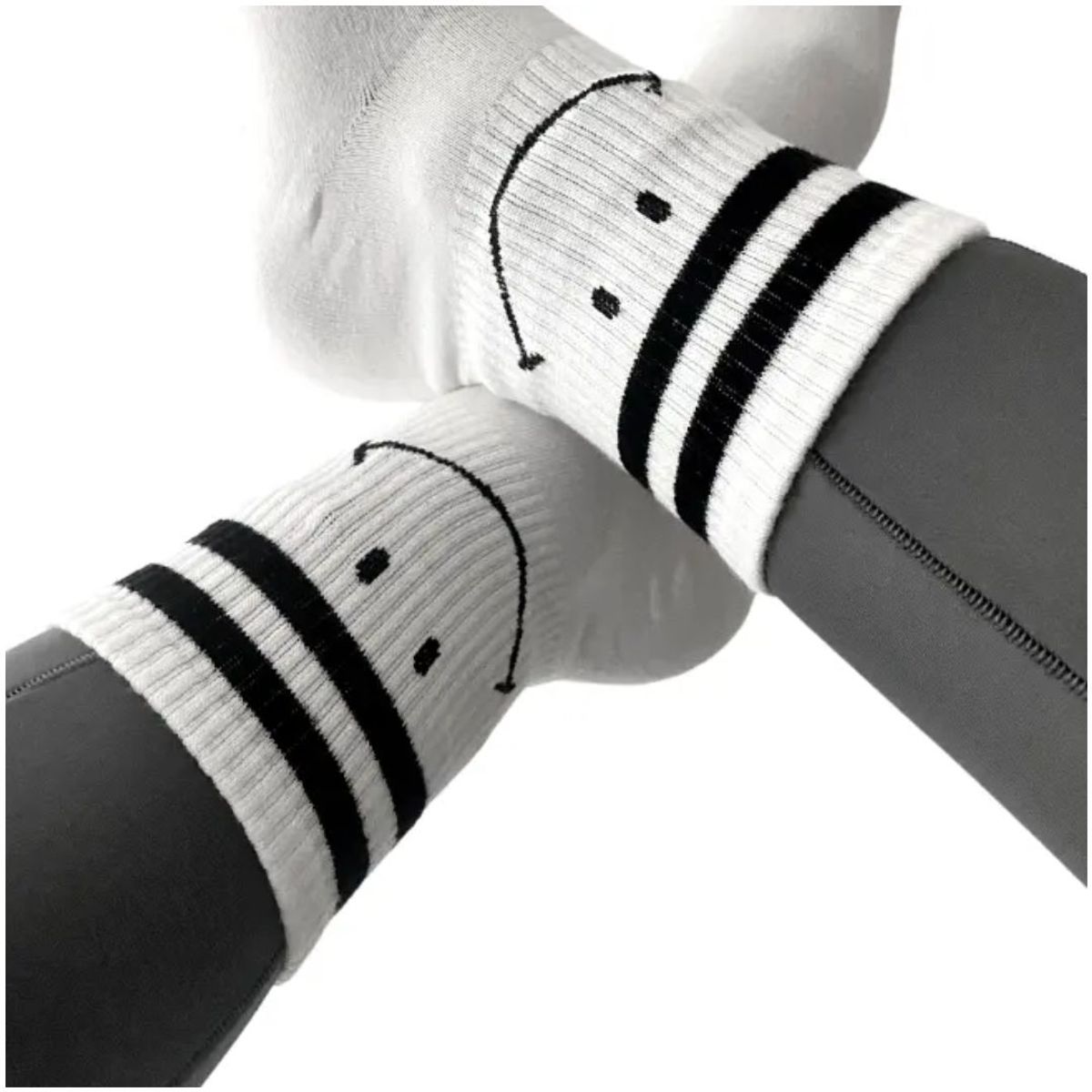 GENERICO - Medias aesthetic carita feliz talla 35 - 40