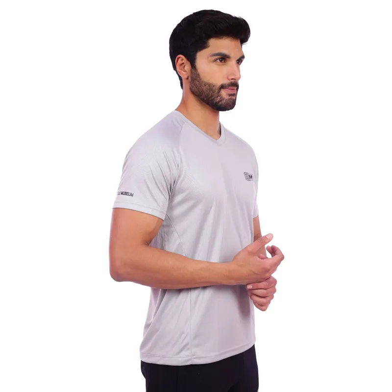 M MUSCLE MUSEUM - Polo Deportivo Color Plomo Plateado para Hombre