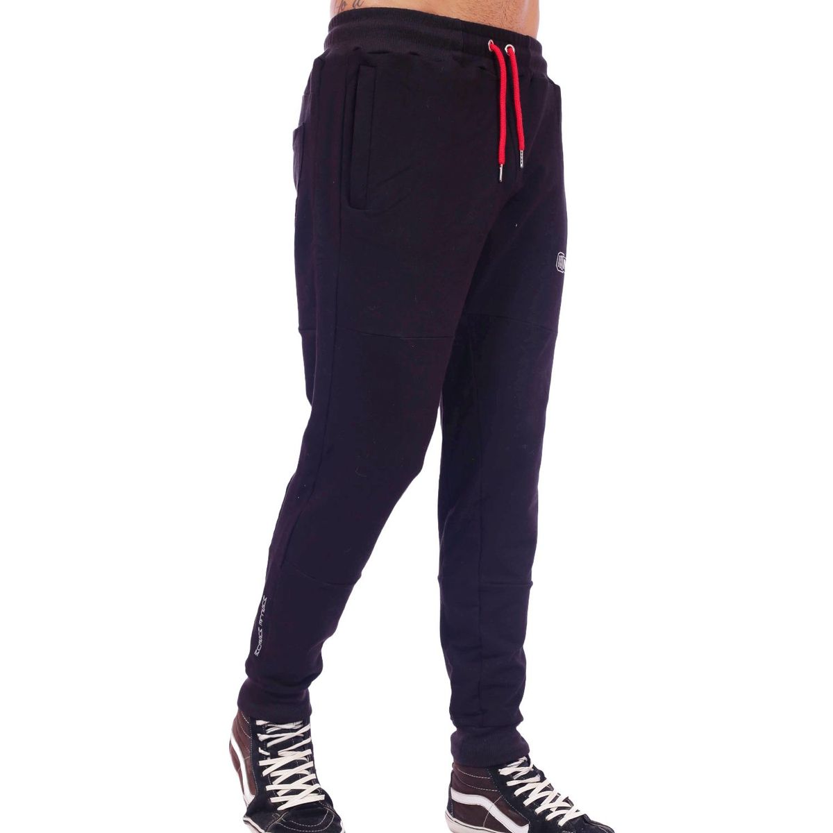 M MUSCLE MUSEUM - Jogger Deportivo Color Negro y Rojo Bolsillos con Cierre para Hombre