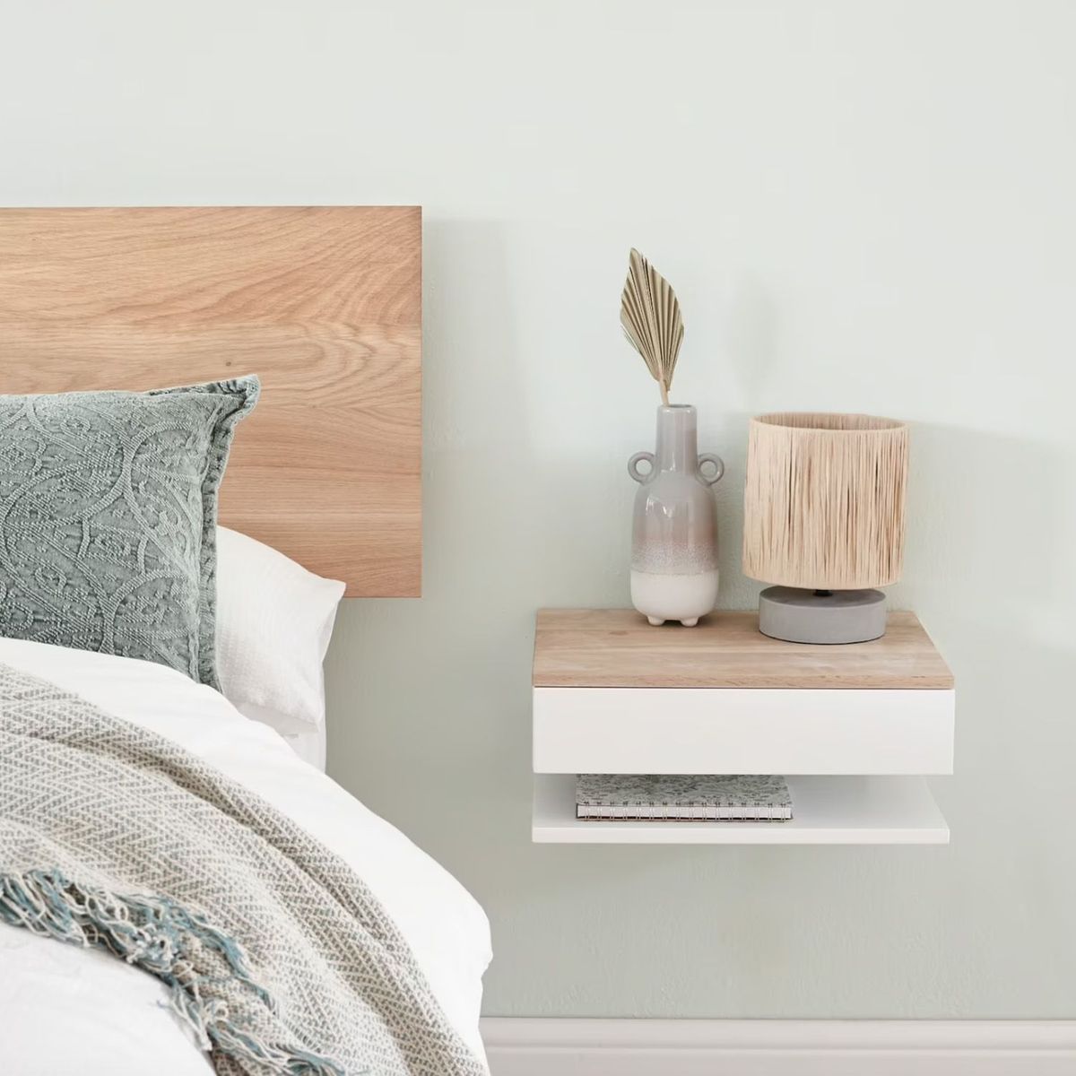 VENTITAS HOME - Velador Flotante Emilie Ventitas Home Duna y Blanco