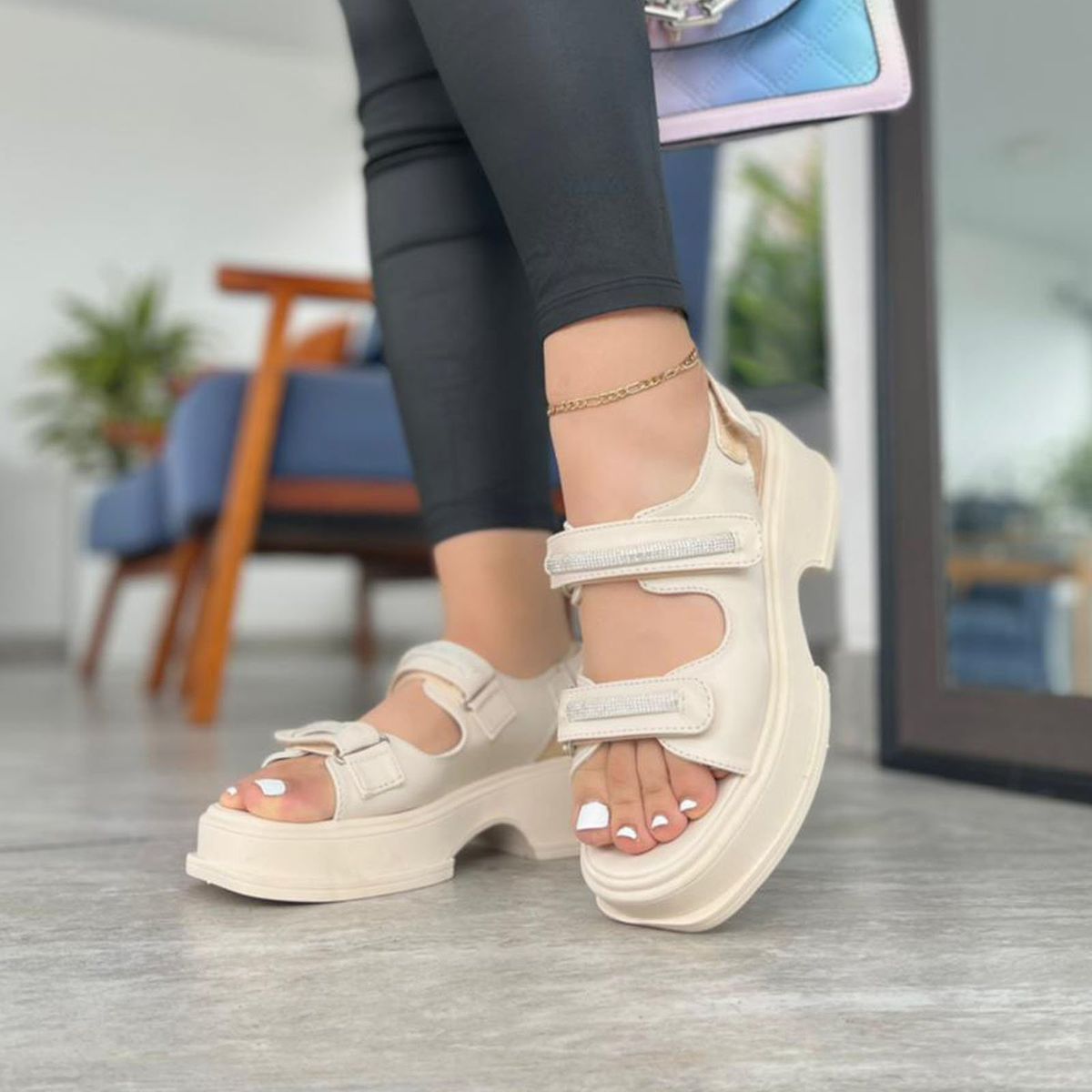 GENERICO - 015L-48 Sandalia Mujer Sylviane Delgado Crema