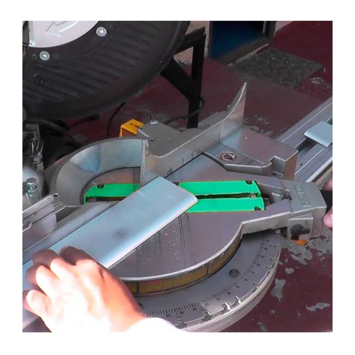 TOTAL TOOLS - DISCO CORTE SIERRA ALUMINIO 10' TOTAL 100 DIENTES INDUSTRIAL