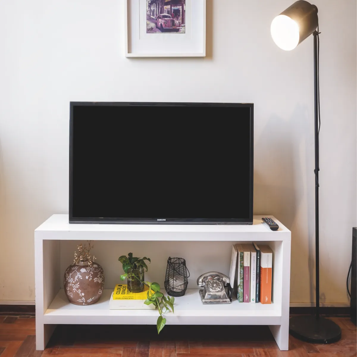 ALL CENTER MUEBLES DE MELAMINA - Centro de Entretenimiento Blanca Allcenter una División