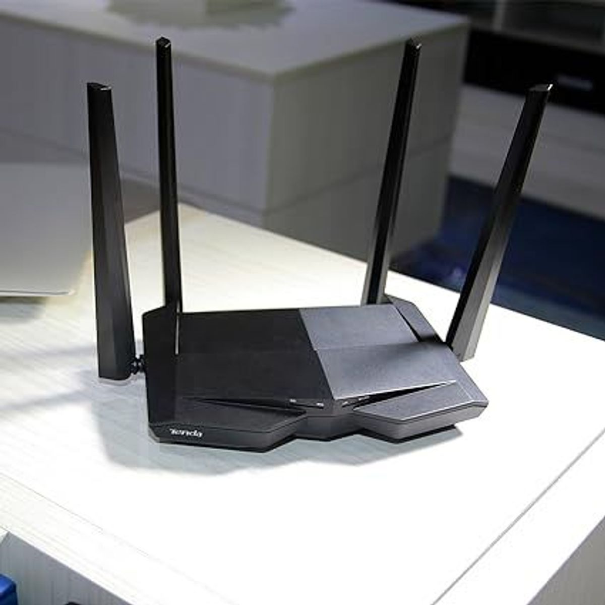 TENDA - ROUTER AC10U AC1200 MU MIMO DUAL BAND