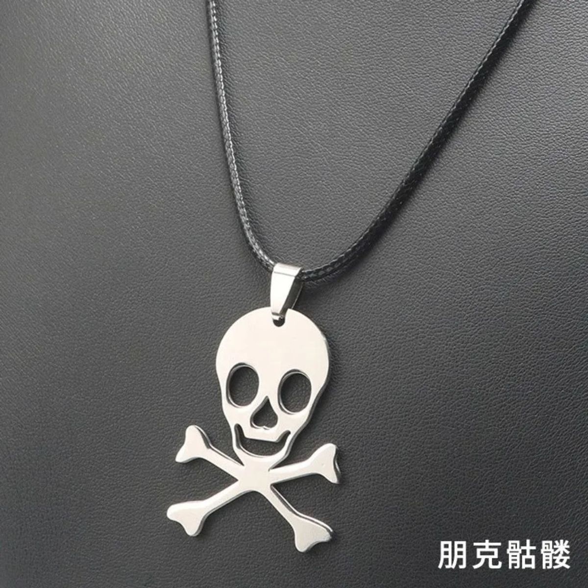 GENERICO - Collar con colgante de Calabera de acero inoxidable