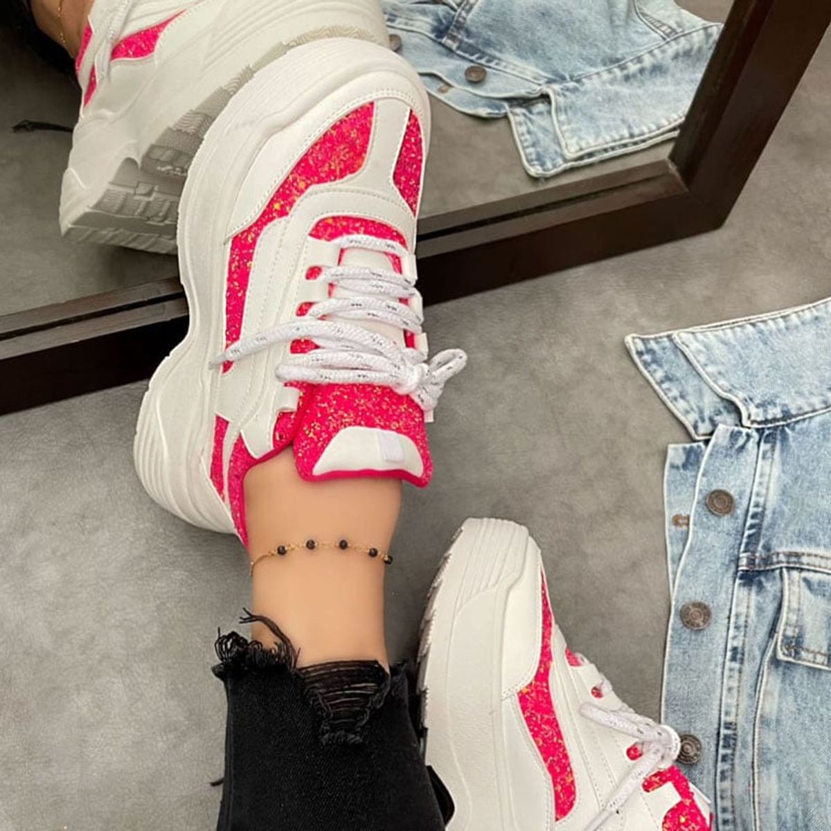 GENERICO - 051L-53 Zapatilla Mujer Andrea Villanueva Blanco Fucsia