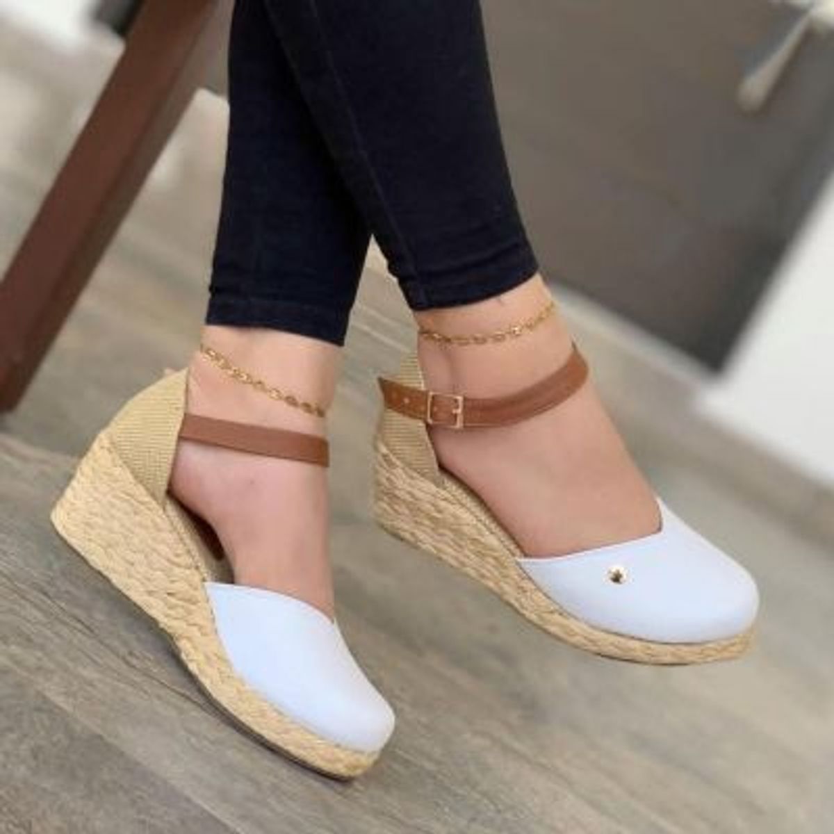 GENERICO - 13995C-50 Sandalia Mujer Simone Hernández Color Blanco