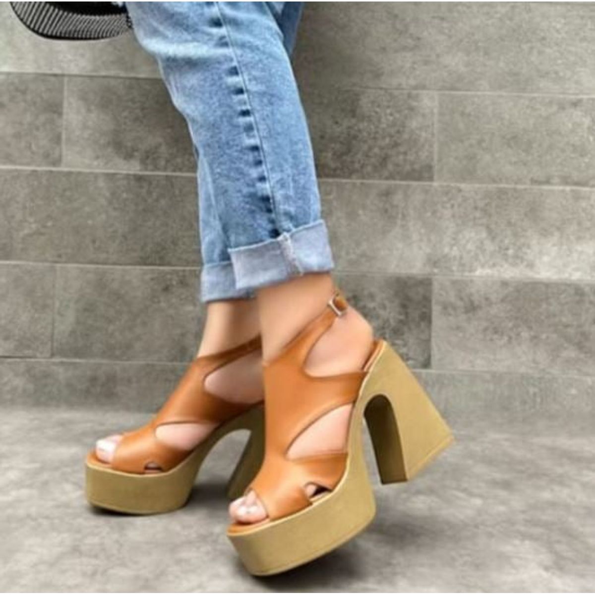 GENERICO - 051L-73 Sandalia Mujer Chiara Martinez Marron