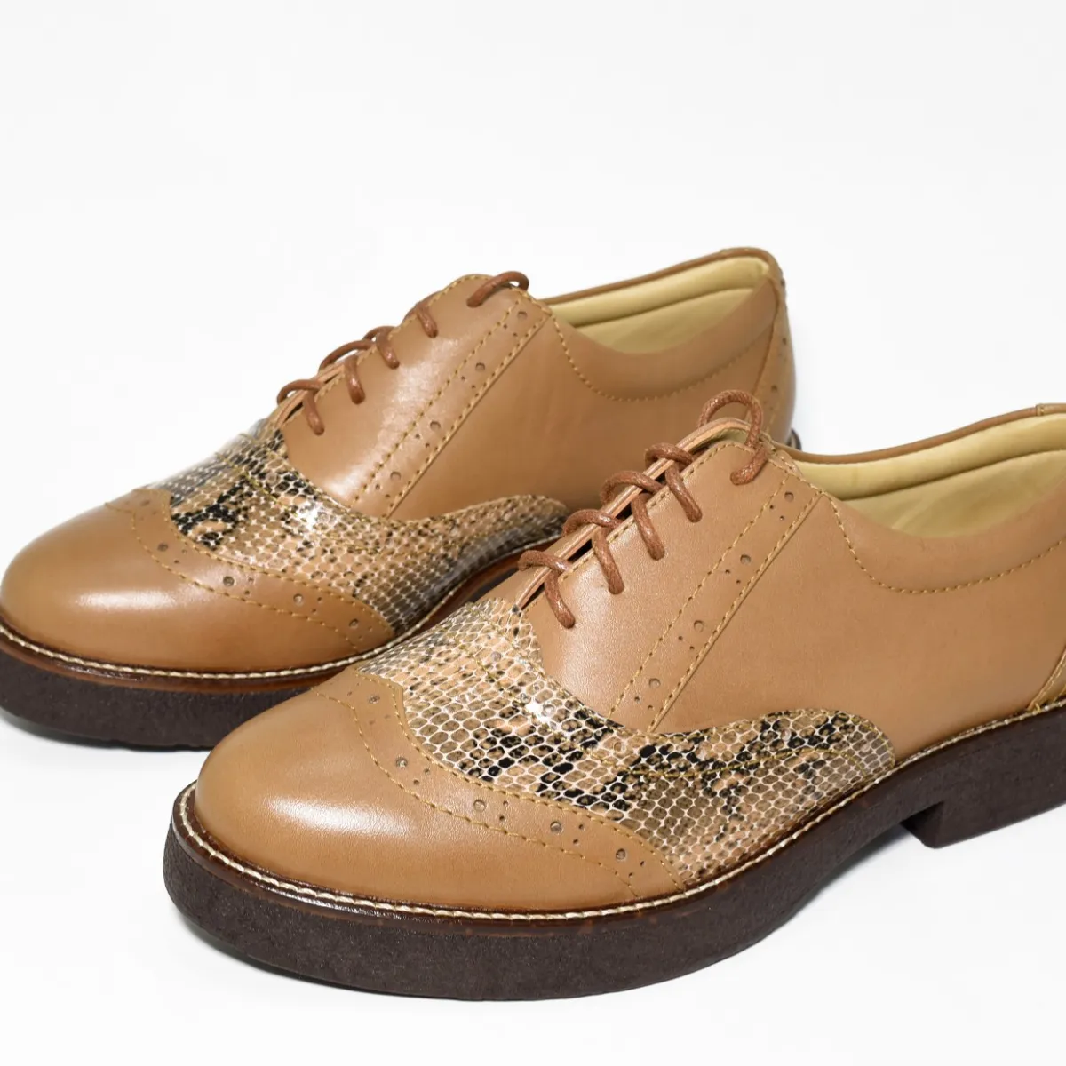 GENERICO - ZAPATO OXFORD DE MUJER CULEBRA CAFE