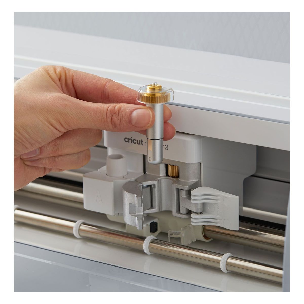 CRICUT - Punta De Repujado - Incluye Carcasa Quickswap - Cricut Maker