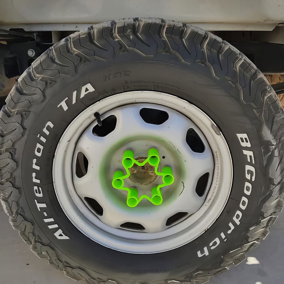 GENERICO - Seguro de Tuerca para Camionetas Hilux - Frontier 6X21mm