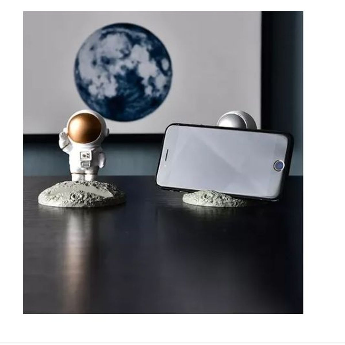 GENERICO - SOPORTE CELULAR  ASTRONAUTA SALUDANDO