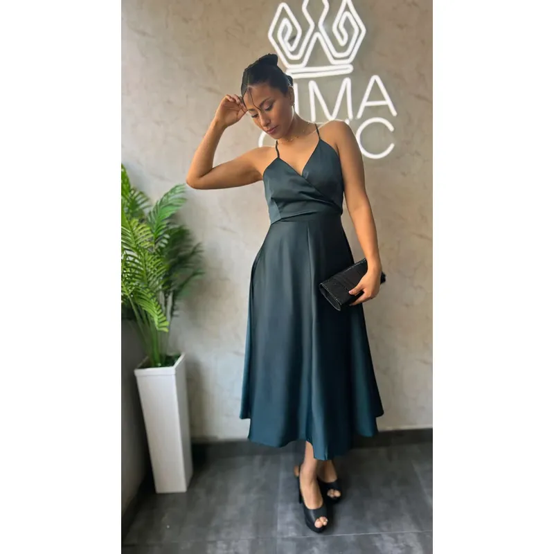 GENERICO - Vestido Midi Ludivina - De tirantes Cruzados en la espalda