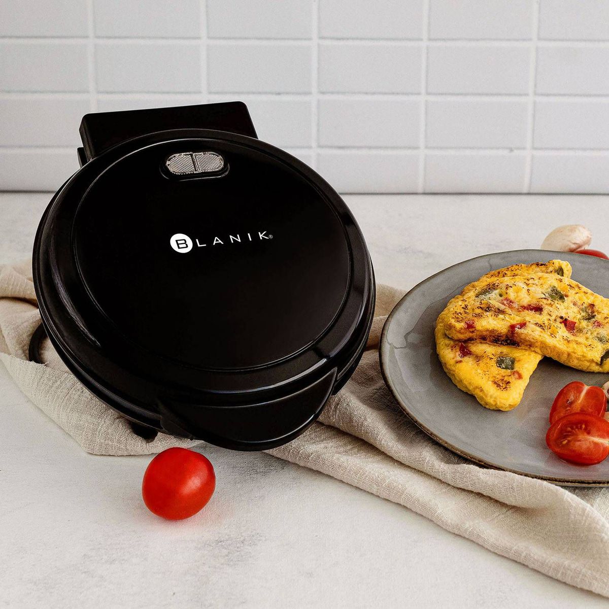 BLANIK - Omelette Maker BOM040 Negro