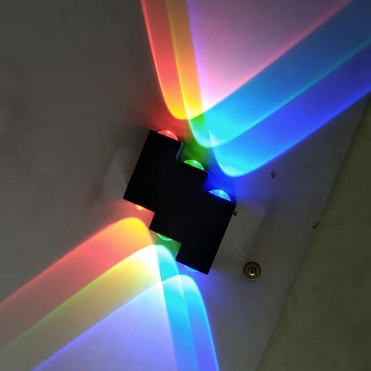 GENERICO - Lampara de pared Aplique LED 6 W escalera RGB y Luz Cálida